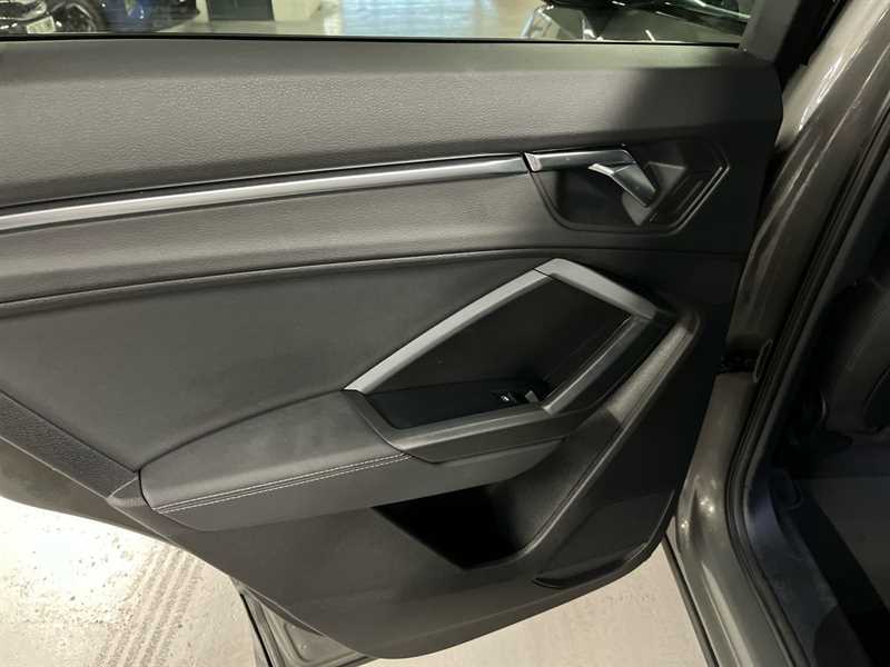 Used Audi Q3 2021 for sale - 77373171: Photo 25