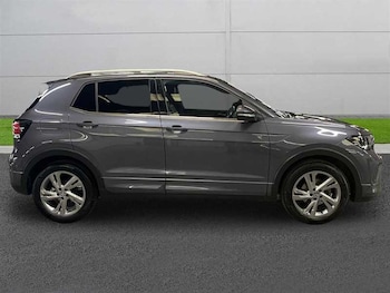 Used Volkswagen T-Cross 2024 for sale - 78678131: Photo