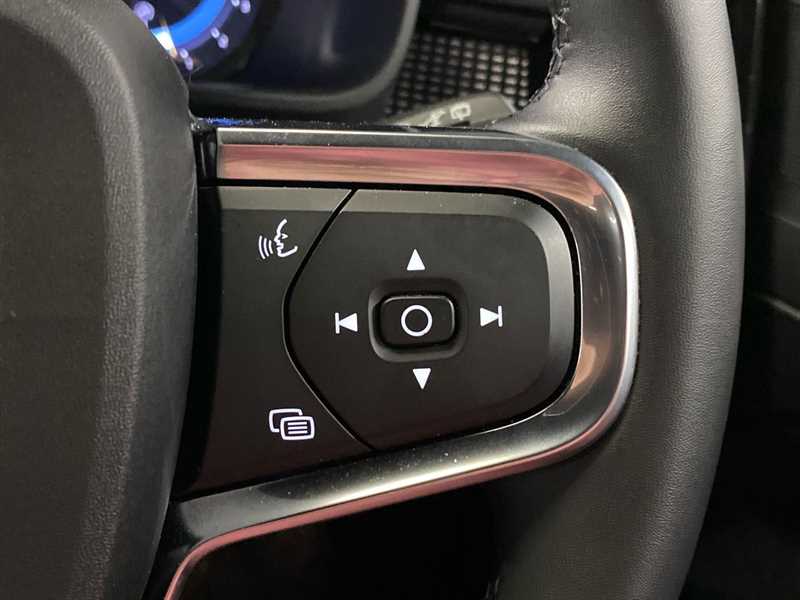 Used Volvo XC40 2024 for sale - 77576607: Photo 29