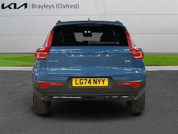 Used Volvo XC40 2024 for sale - 77576607: Photo