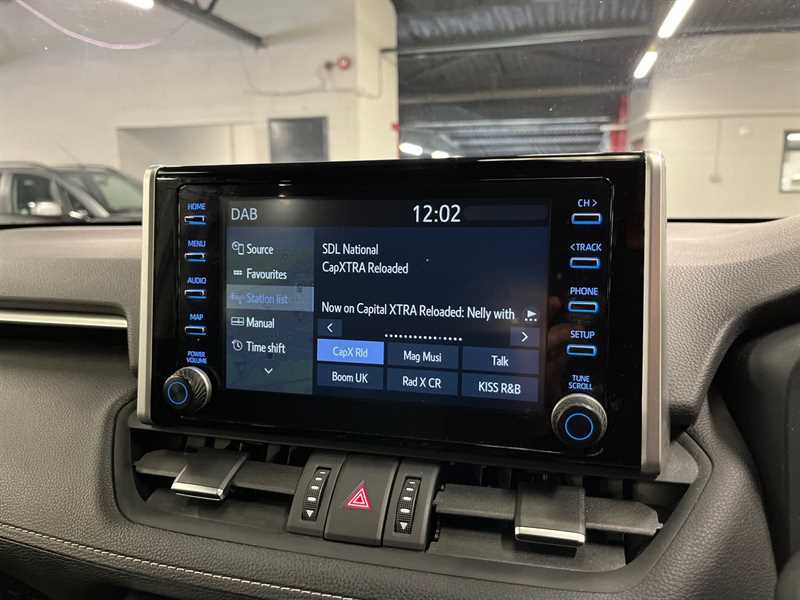 Used Toyota RAV4 2022 for sale - 75943593: Photo 10