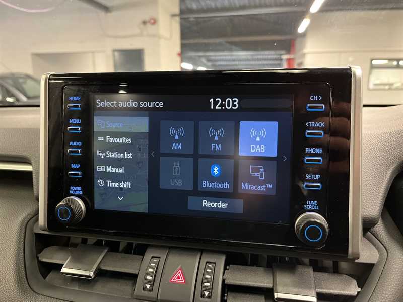 Used Toyota RAV4 2022 for sale - 75943593: Photo 11