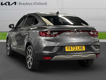 Used Renault Arkana 2023 for sale - 76155316: Photo