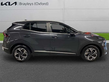 Used Kia Sportage 2024 for sale - 77600688: Photo