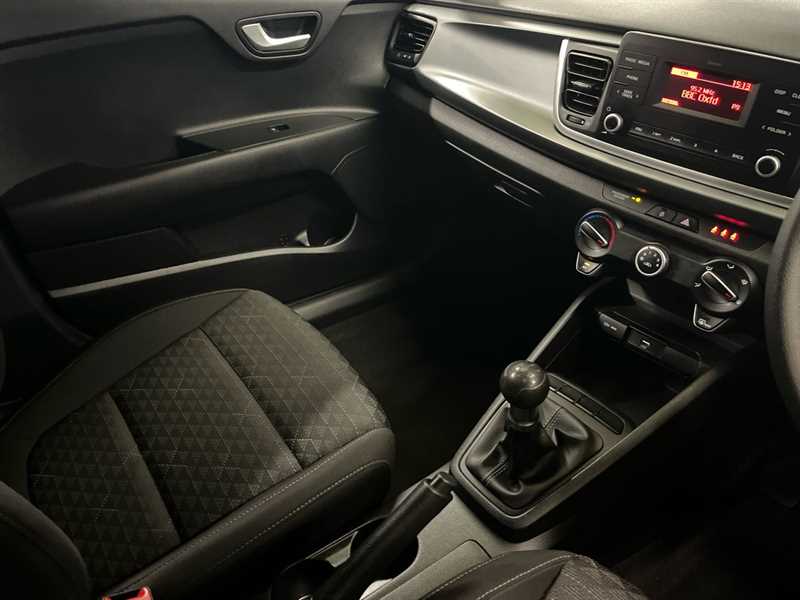 Used Kia Rio 2022 for sale - 76140622: Photo 17