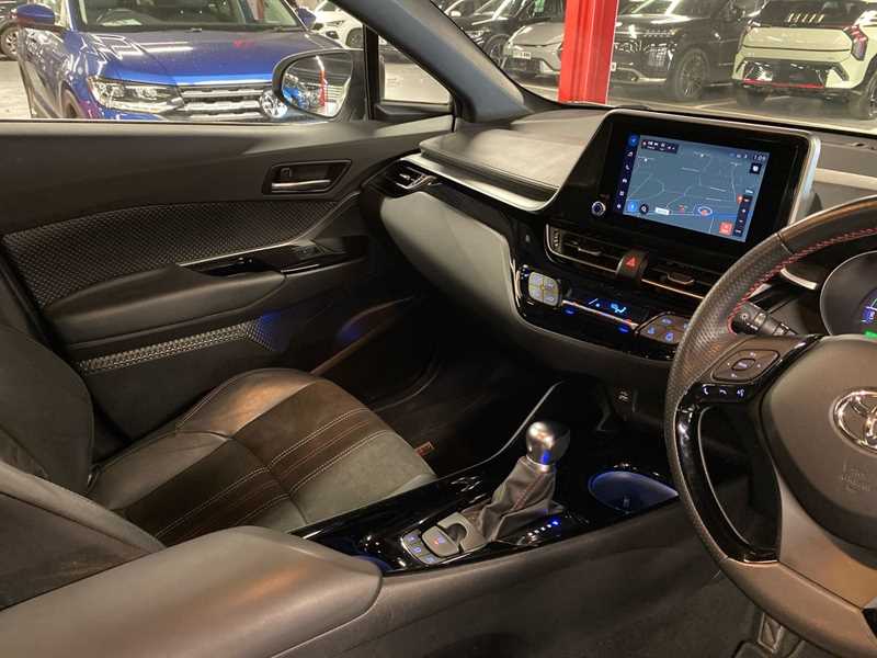 Used Toyota C-HR 2023 for sale - 77996854: Photo 17