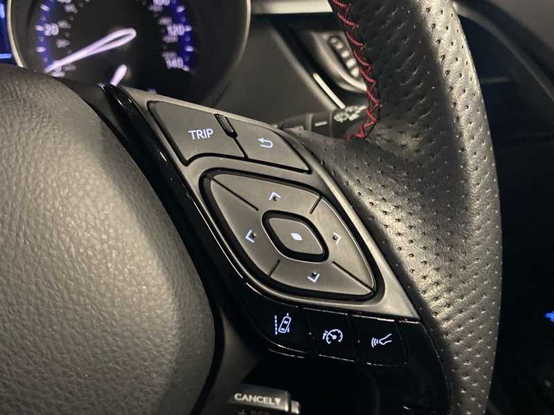 Used Toyota C-HR 2023 for sale - 77996854: Photo 23