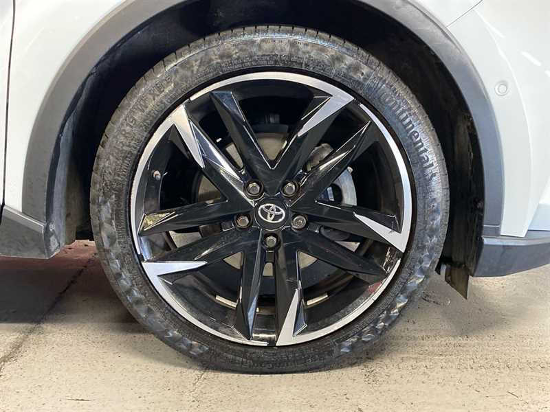 Used Toyota C-HR 2023 for sale - 77996854: Photo 6