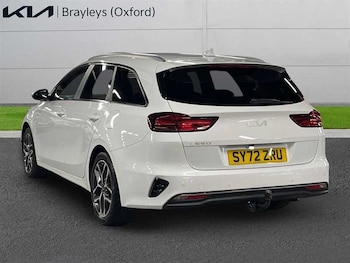 Used Kia Ceed 2023 for sale - 77885625: Photo