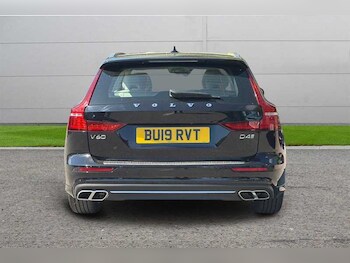 Used Volvo V60 2019 for sale - 79160289: Photo