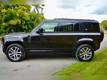 Used Land Rover Defender 2022 for sale - 79782700: Photo