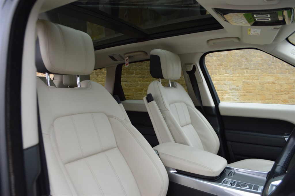 Used Land Rover Range Rover Sport 2018 for sale - 76276940: Photo 19