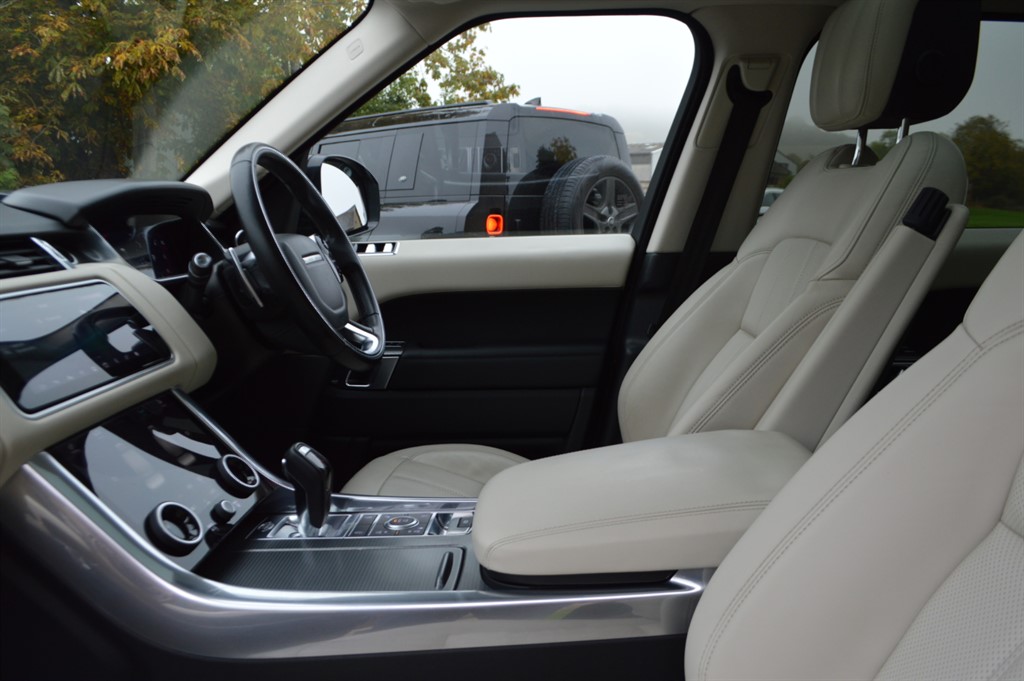 Used Land Rover Range Rover Sport 2018 for sale - 76276940: Photo 47