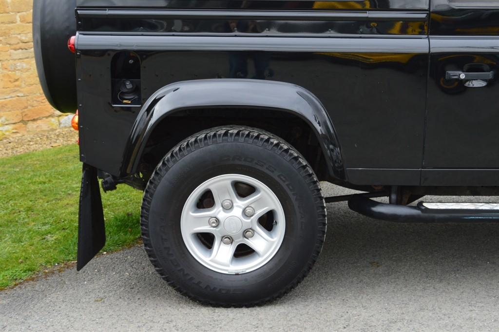 Used Land Rover Defender 2015 for sale - 77732823: Photo 32