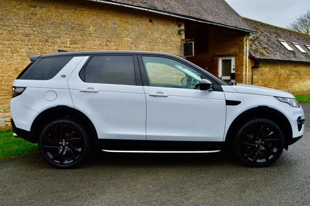 Used Land Rover Discovery Sport 2017 for sale - 77492937: Photo 10