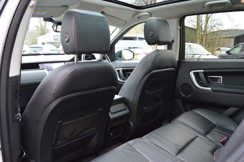 Used Land Rover Discovery Sport 2017 for sale - 77492937: Photo 23