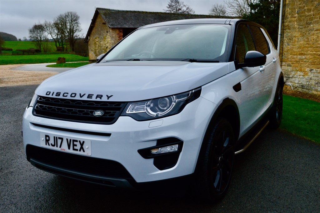 Used Land Rover Discovery Sport 2017 for sale - 77492937: Photo 3