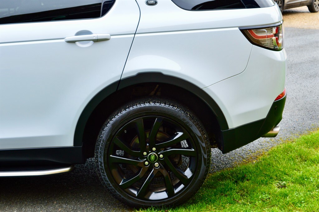 Used Land Rover Discovery Sport 2017 for sale - 77492937: Photo 43