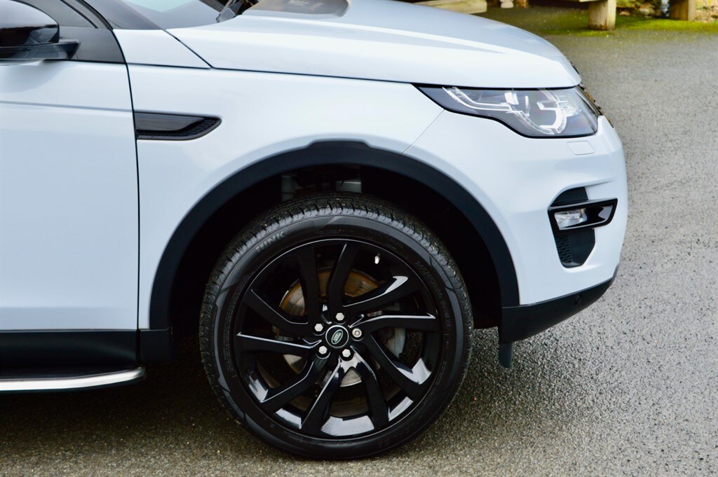 Used Land Rover Discovery Sport 2017 for sale - 77492937: Photo 45