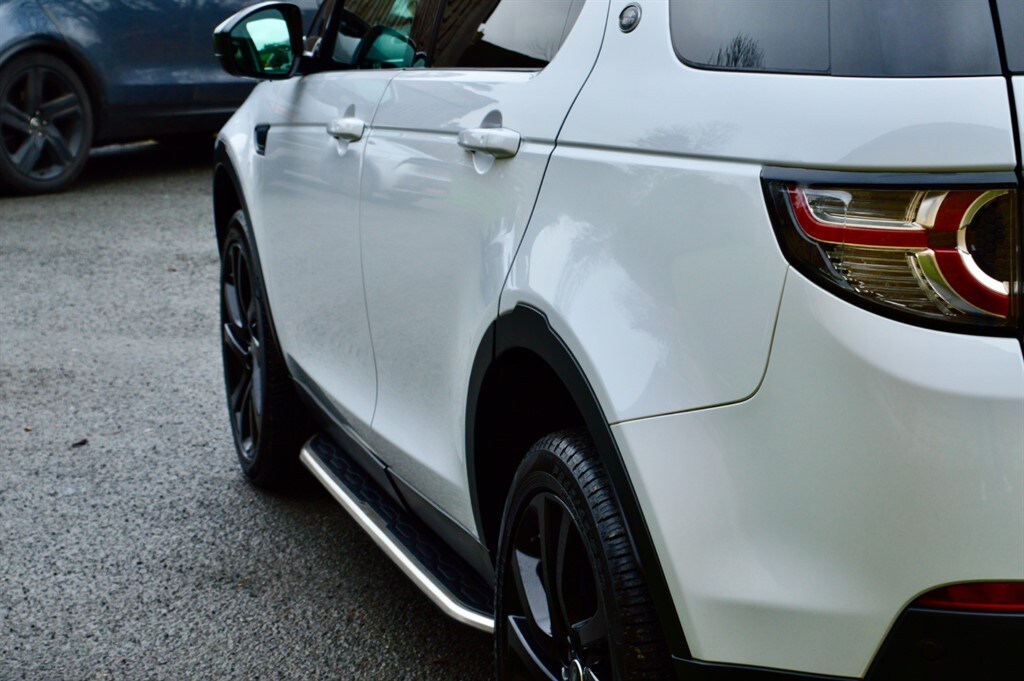 Used Land Rover Discovery Sport 2017 for sale - 77492937: Photo 7