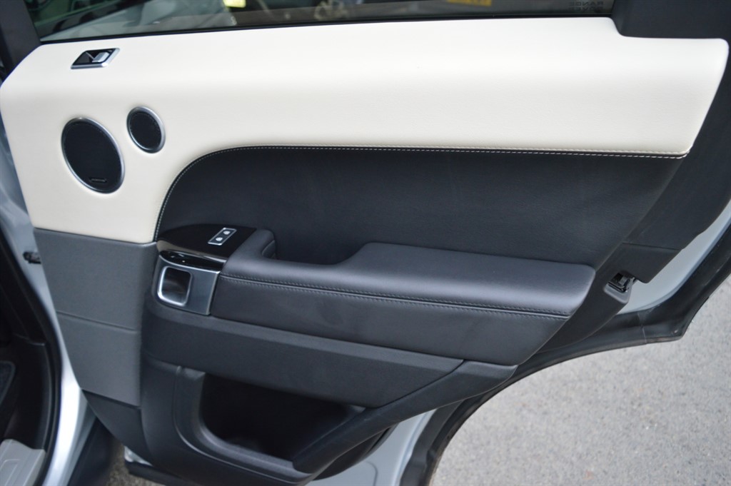 Used Land Rover Range Rover Sport 2022 for sale - 76978079: Photo 32