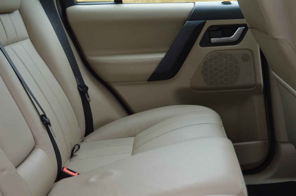 Used Land Rover Freelander 2011 for sale - 78049942: Photo 30