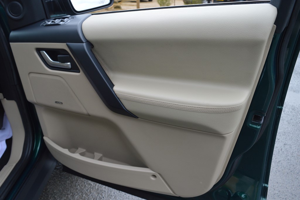 Used Land Rover Freelander 2011 for sale - 78049942: Photo 39