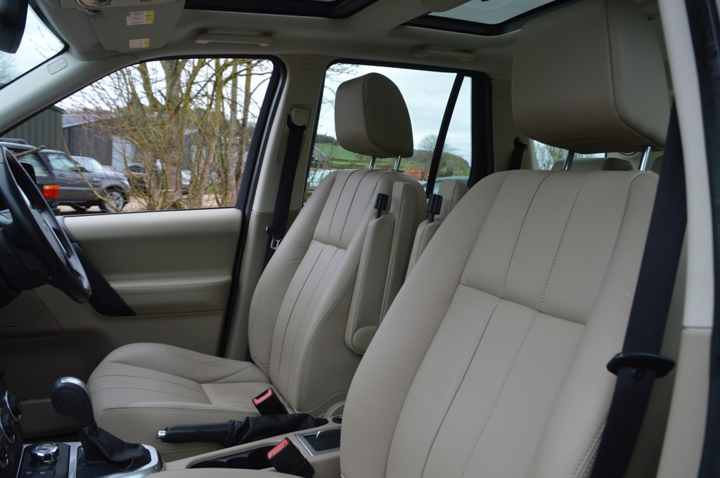 Used Land Rover Freelander 2011 for sale - 78049942: Photo 54