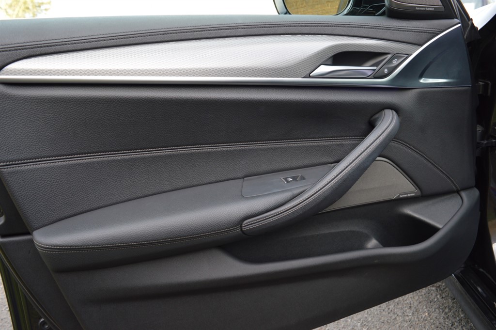 Used BMW 5 Series 2017 for sale - 77198563: Photo 30