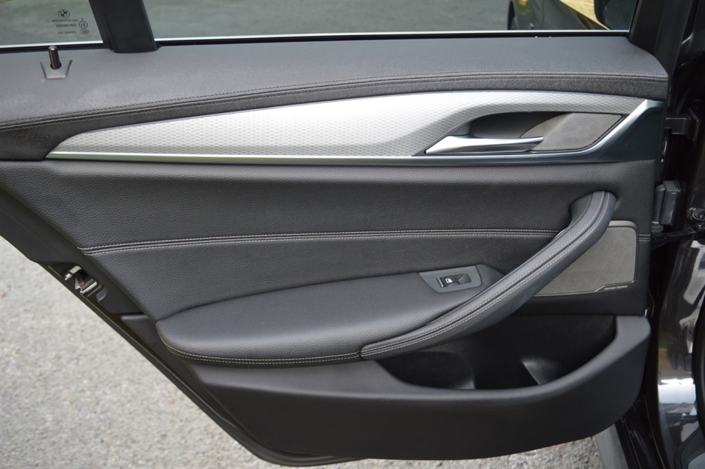 Used BMW 5 Series 2017 for sale - 77198563: Photo 32