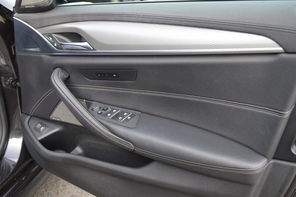 Used BMW 5 Series 2017 for sale - 77198563: Photo 34