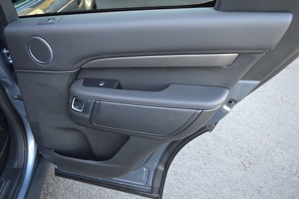 Used Land Rover Discovery 2019 for sale - 76696728: Photo 35