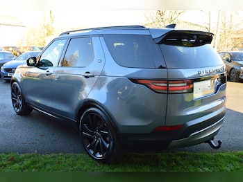 Used Land Rover Discovery 2019 for sale - 76696728: Photo