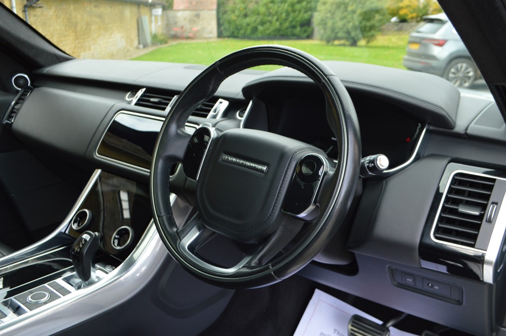 Used Land Rover Range Rover Sport 2018 for sale - 76393800: Photo 18