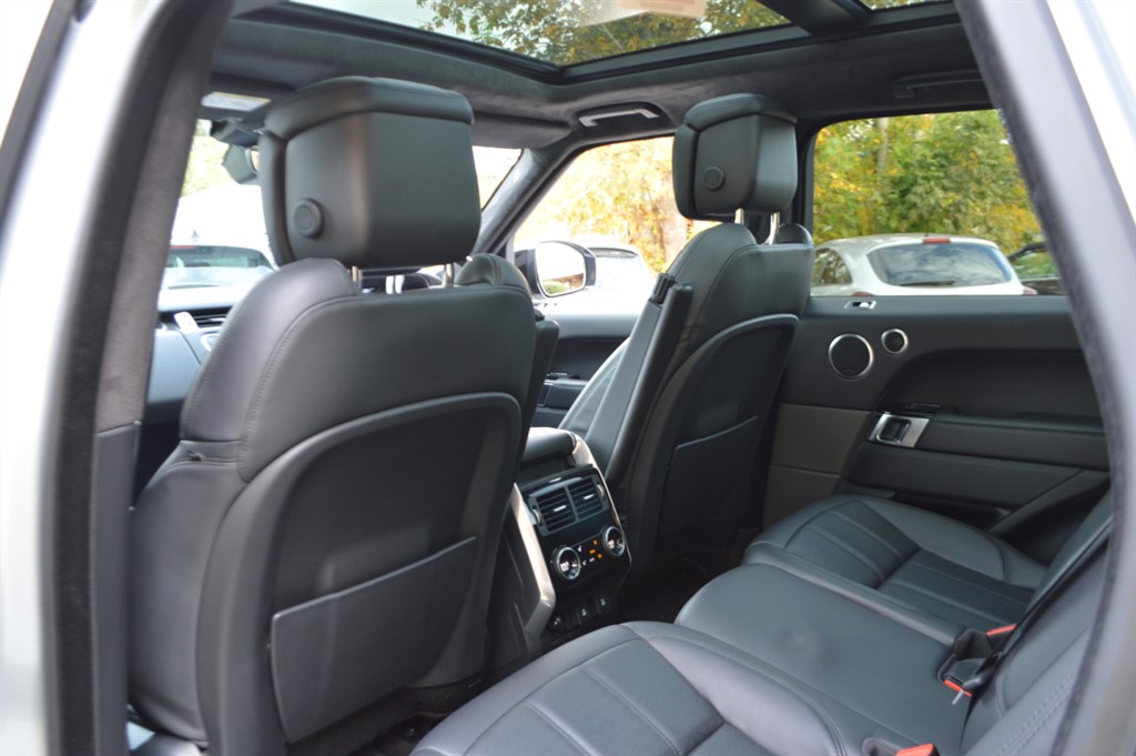 Used Land Rover Range Rover Sport 2018 for sale - 76393800: Photo 28