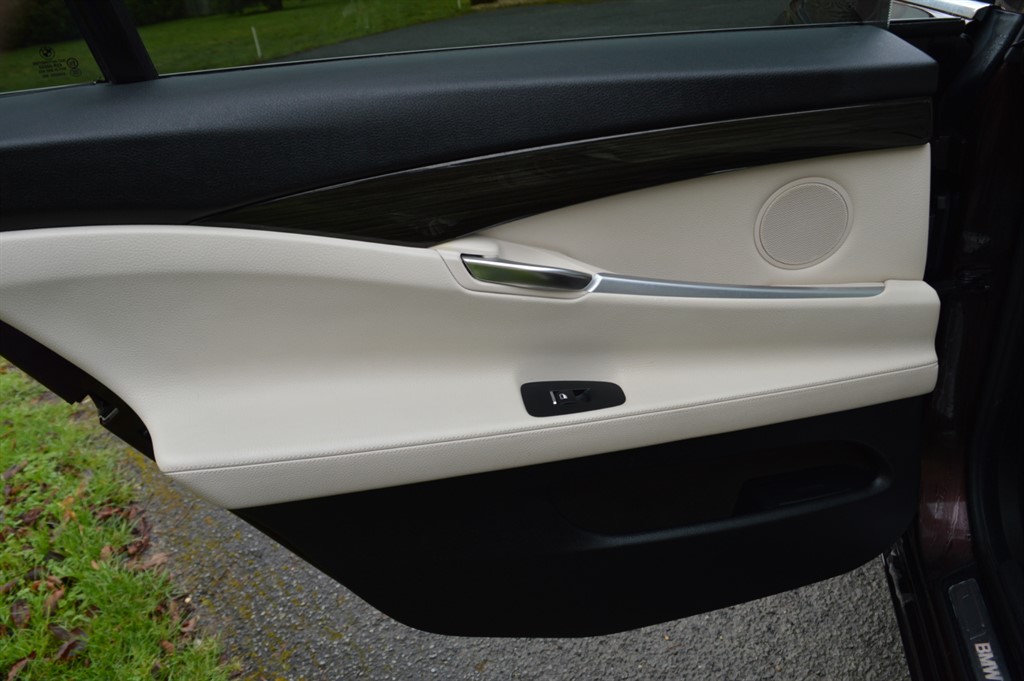 Used BMW 5 Series 2015 for sale - 77261933: Photo 28