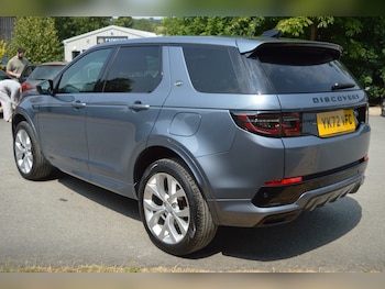 Used Land Rover Discovery Sport 2022 for sale - 79254865: Photo