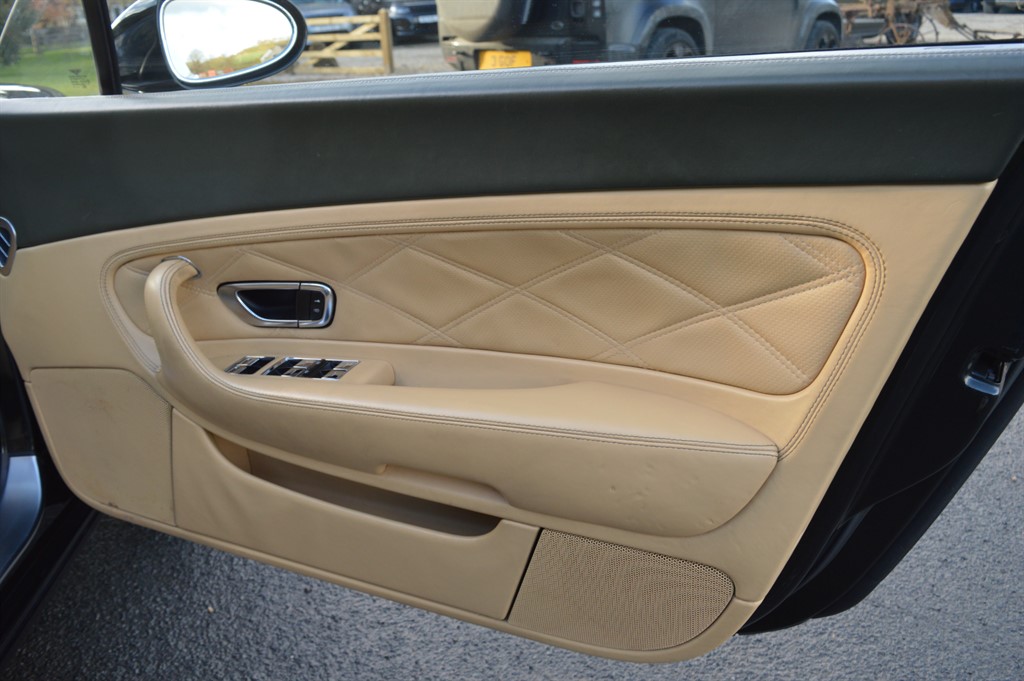 Used Bentley Continental 2006 for sale - 78028224: Photo 27