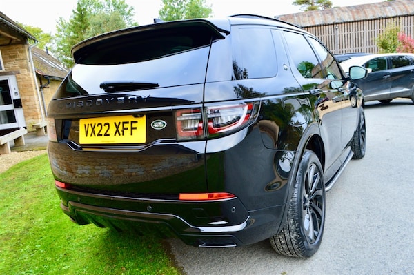 Used Land Rover Discovery Sport 2022 for sale - 76196229: Photo 11