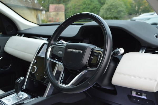 Used Land Rover Discovery Sport 2022 for sale - 76196229: Photo 16