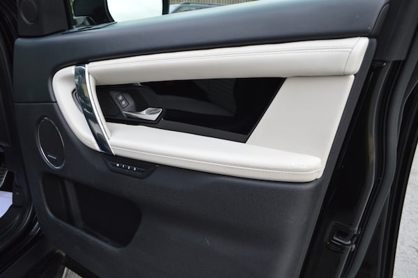 Used Land Rover Discovery Sport 2022 for sale - 76196229: Photo 29