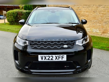 Used Land Rover Discovery Sport 2022 for sale - 76196229: Photo 2