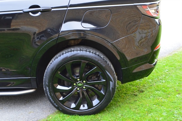 Used Land Rover Discovery Sport 2022 for sale - 76196229: Photo 32