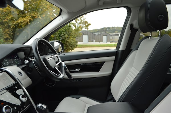 Used Land Rover Discovery Sport 2022 for sale - 76196229: Photo 42