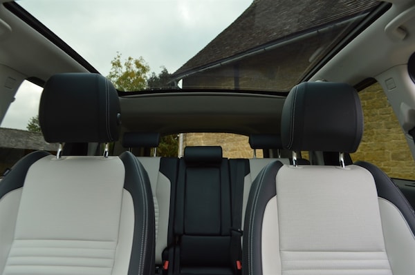 Used Land Rover Discovery Sport 2022 for sale - 76196229: Photo 48