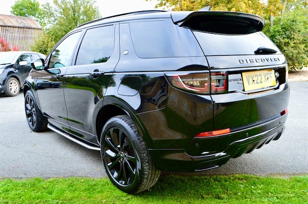 Used Land Rover Discovery Sport 2022 for sale - 76196229: Photo 4