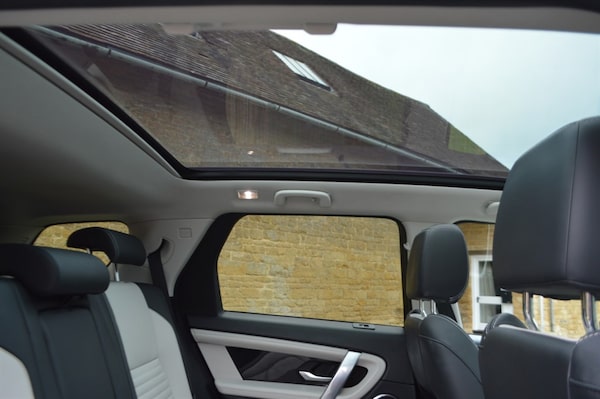 Used Land Rover Discovery Sport 2022 for sale - 76196229: Photo 50