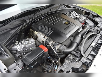 Used Jaguar F-Pace 2023 for sale - 78494079: Photo