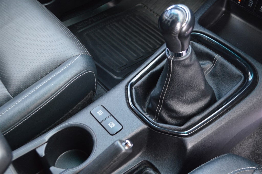 Used Toyota Hilux 2020 for sale - 76390312: Photo 16