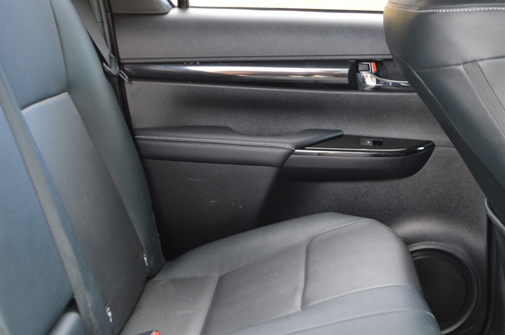 Used Toyota Hilux 2020 for sale - 76390312: Photo 23